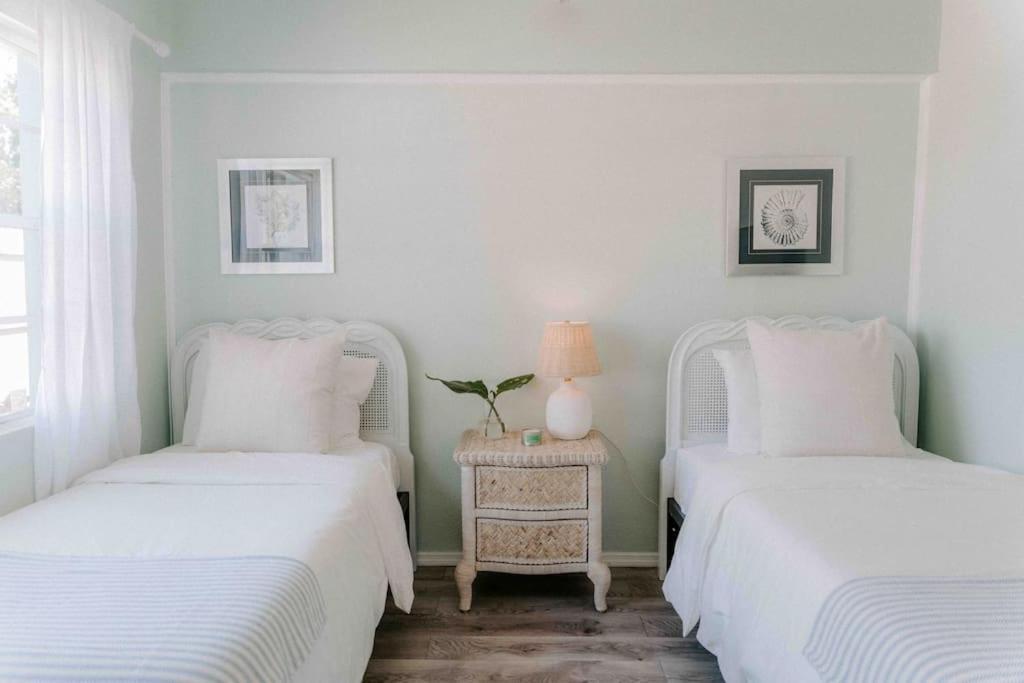 Entire Home, Heated Pool, Just 10 Min To Beach! Vero Beach Eksteriør billede